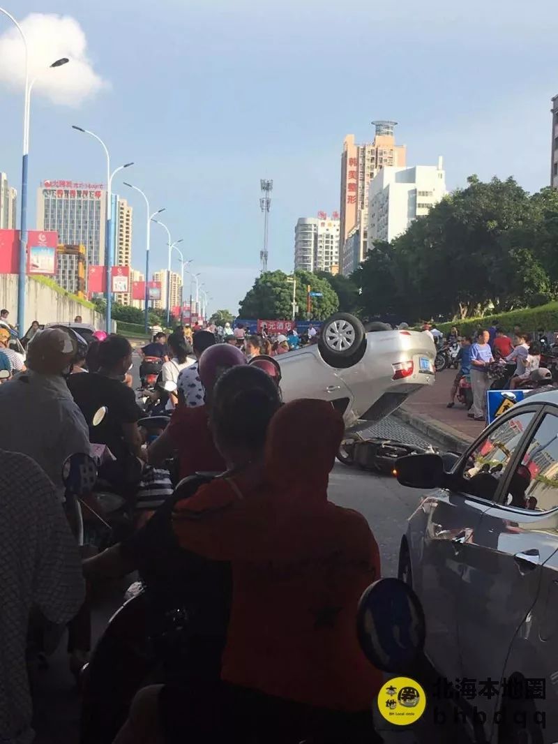 廣西北海最新車禍?zhǔn)录疃冉馕雠c報(bào)道