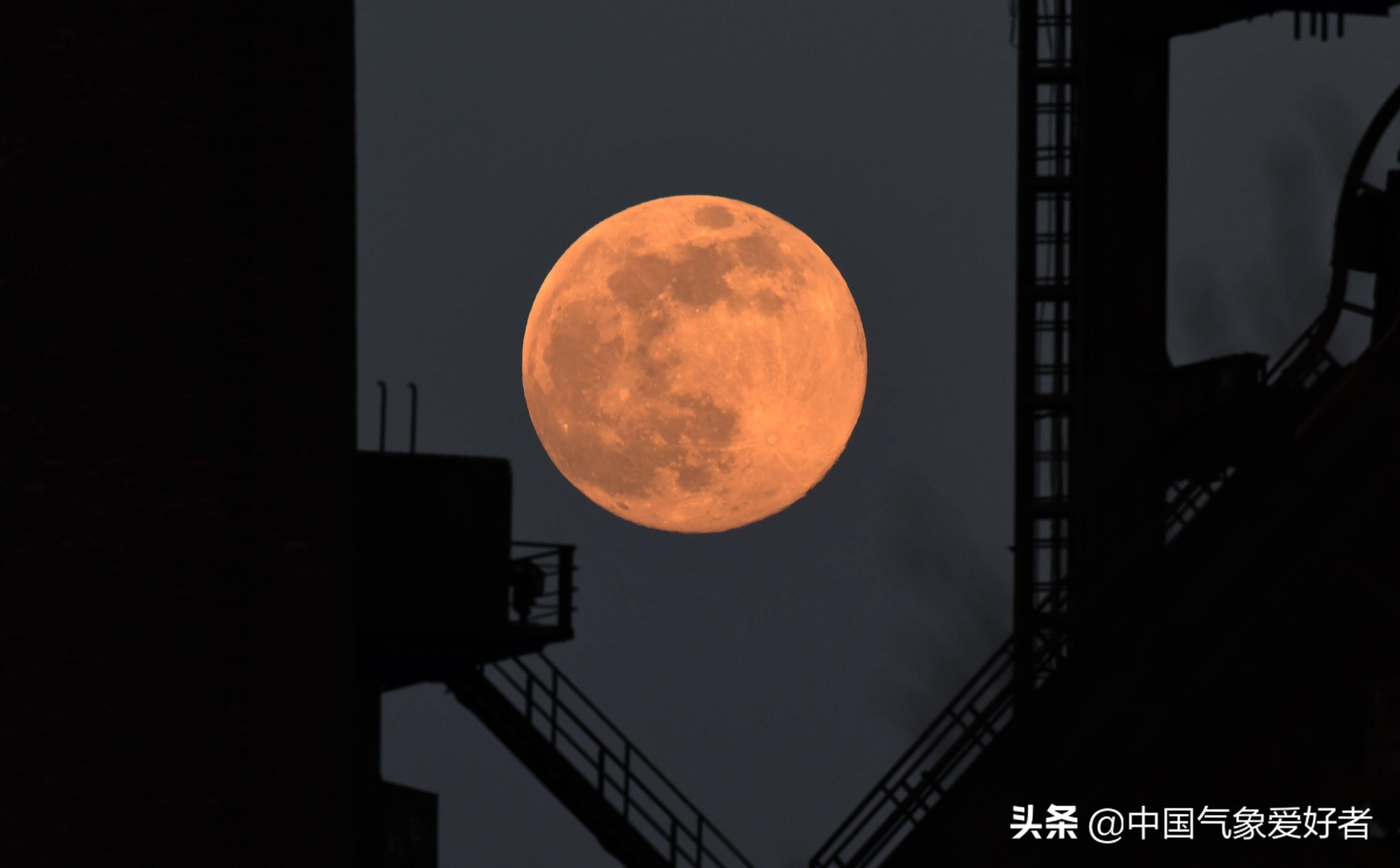 超級月亮之夜，明月引發(fā)的天文奇觀與時代記憶