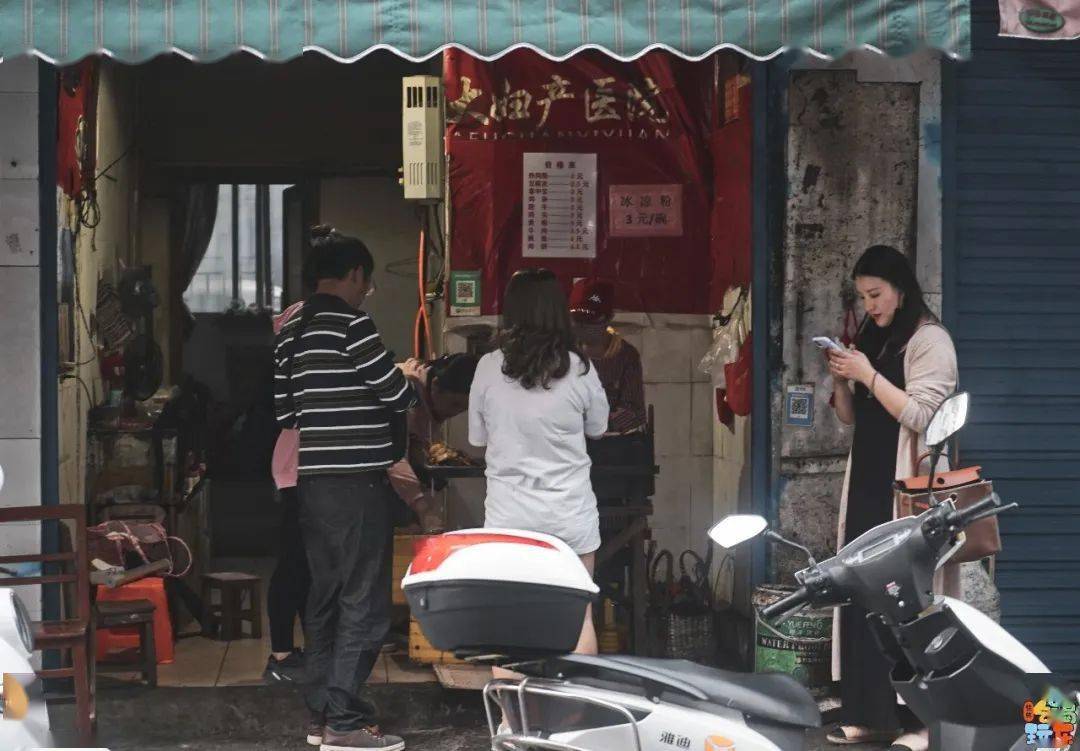 探索小巷深處的驚喜，最新在線視頻帶你領(lǐng)略特色小店風(fēng)情