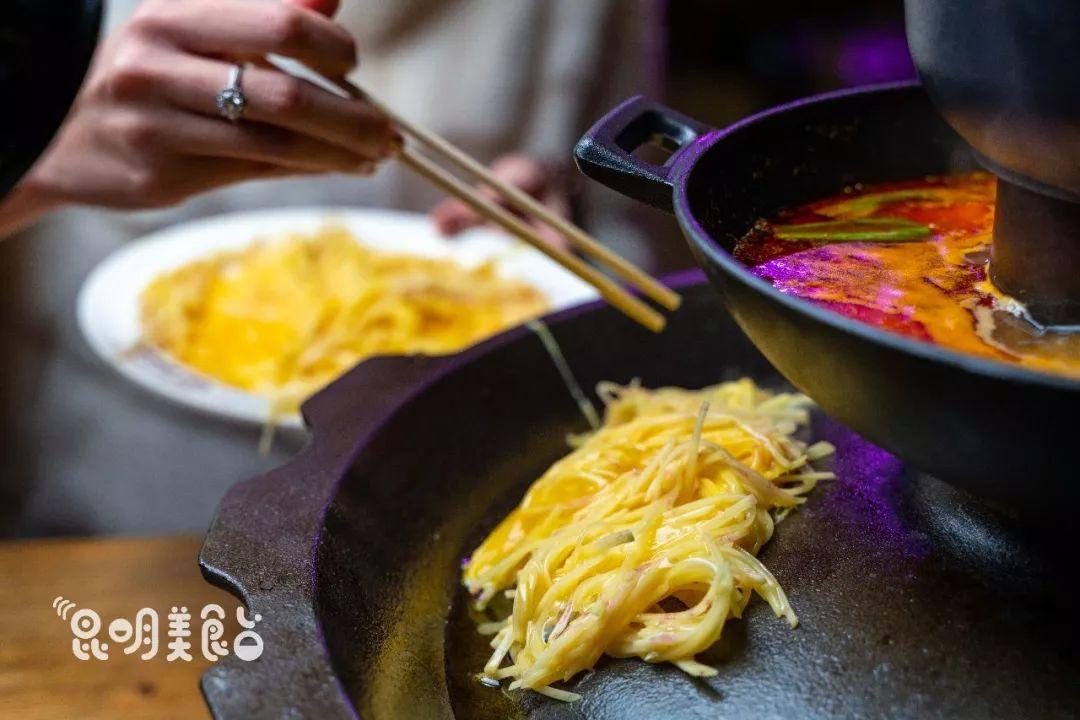 探索小巷隱秘寶藏，最新版須刀特色小店的非凡魅力