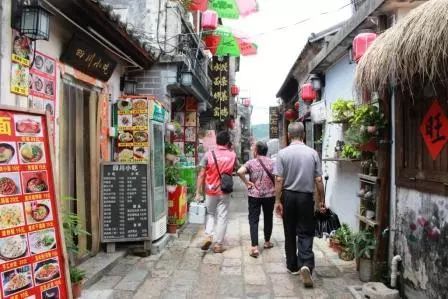 宏川智慧最新動(dòng)態(tài)，小巷中的獨(dú)特風(fēng)味探索之旅揭秘