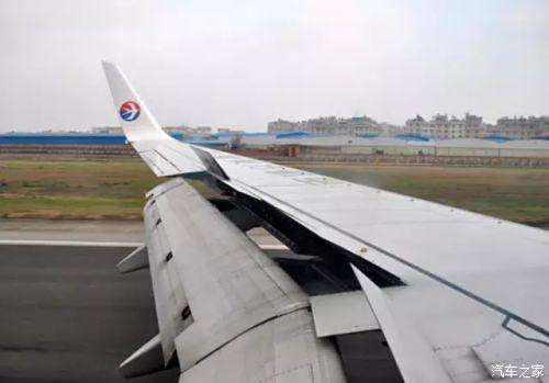最新飛機(jī)跑道，巷弄深處的飛行夢想與獨特小店探秘之旅