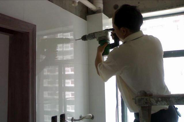 最新型瓷磚探索，自然美景的輕松之旅
