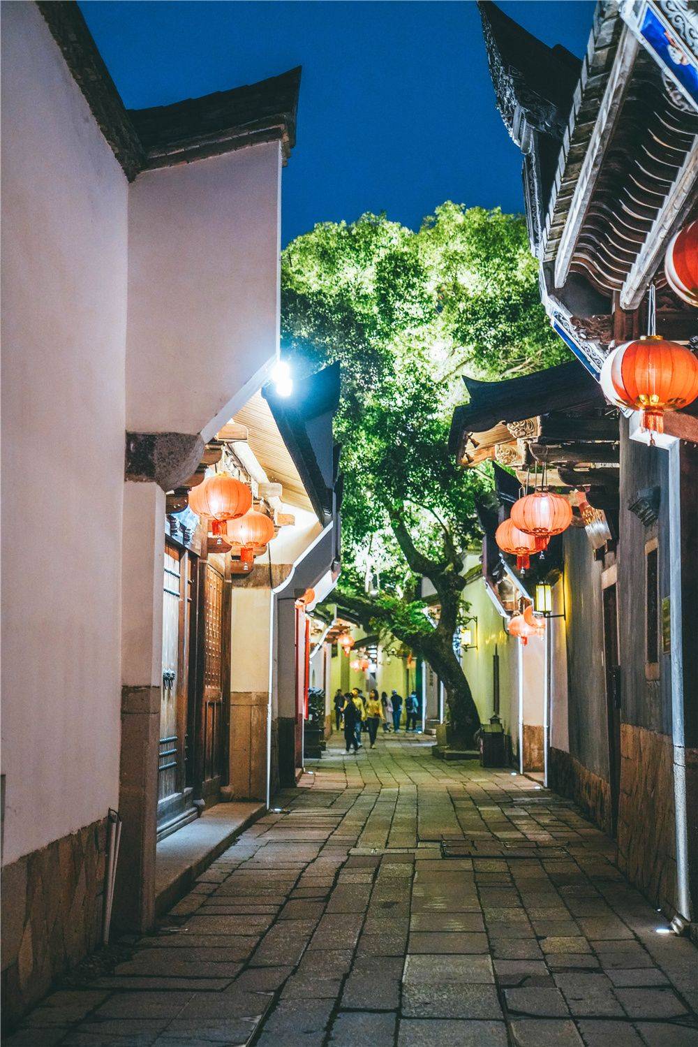 小巷隱秘樂園，萬妙欲體的最新探索（涉黃警示）