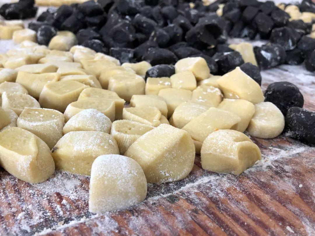 廚房里的甜蜜時(shí)光，最新零食制作攻略