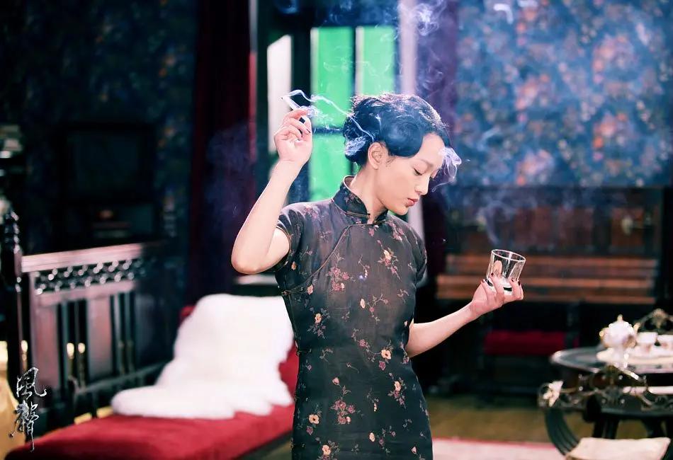 最新諜戰(zhàn)小說，變化中的學習，自信與成就的力量之路