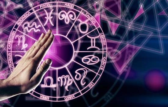 財(cái)運(yùn)天降，命運(yùn)與努力的交織最新章節(jié)揭秘
