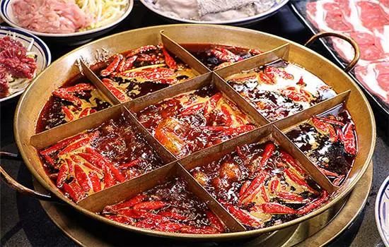 科技火鍋盛宴，最新火鍋店引領(lǐng)未來味蕾之旅