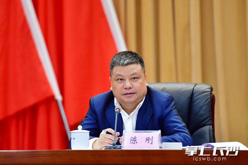 隆陽區(qū)扶貧辦新聞更新，時代之光下的扶貧事業(yè)新篇章