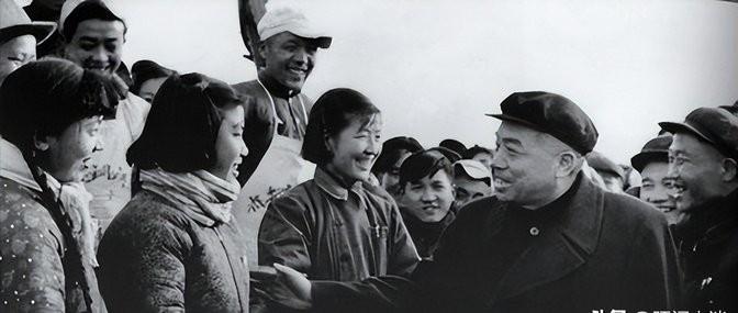 北戴河拆違建最新動(dòng)態(tài)，老友溫情見(jiàn)證城市變遷記