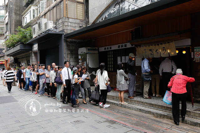 河南參戰(zhàn)老兵最新消息與小巷特色小店的故事