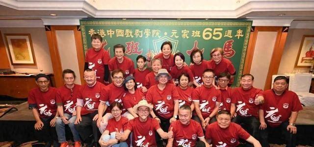 周星馳最新采訪視頻揭秘，科技巨獻(xiàn)引領(lǐng)智能生活新體驗