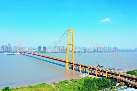 楊泗港大橋最新進(jìn)展與小巷中的意外發(fā)現(xiàn)
